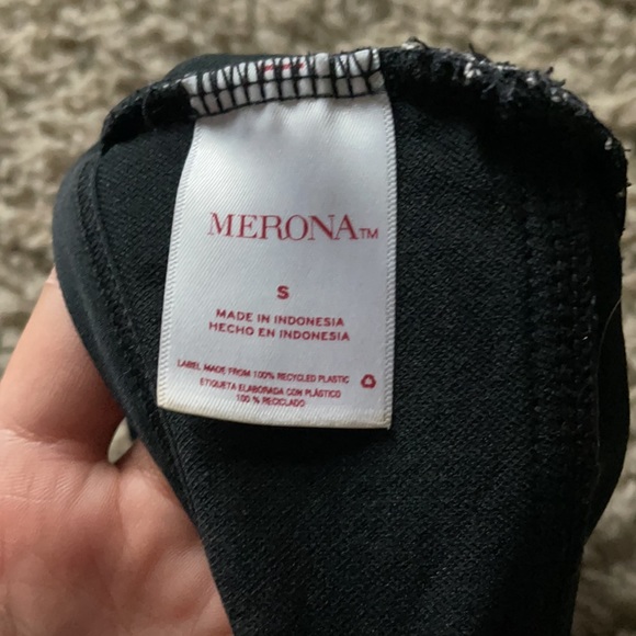 Flattering women’s black and white one piece - Picture 2 of 3